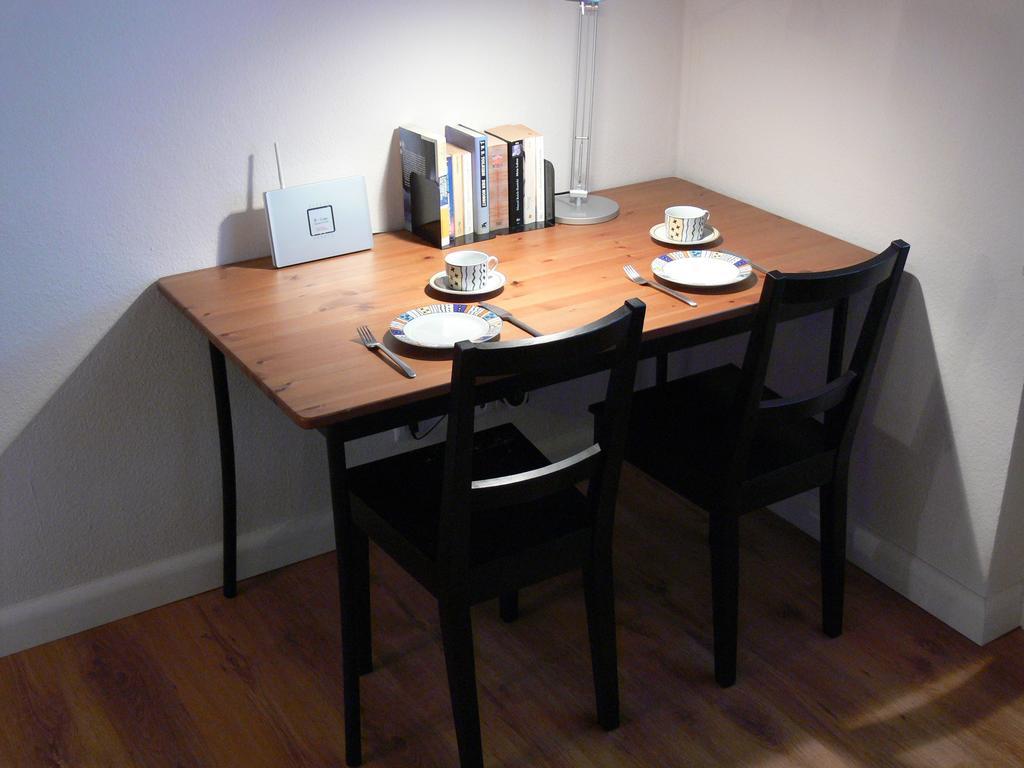 شقة Business Flat Bahnhofstrasse فيسبادن الغرفة الصورة
